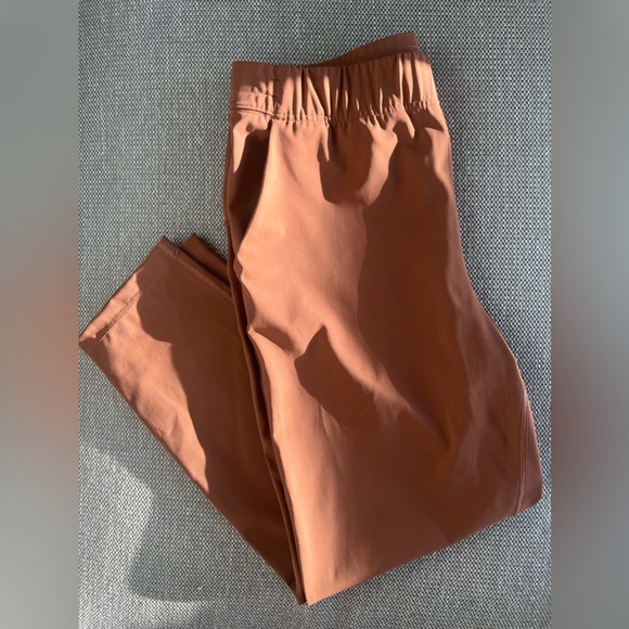 Aritzia Babaton Weekender Pant - Picture 1 of 5